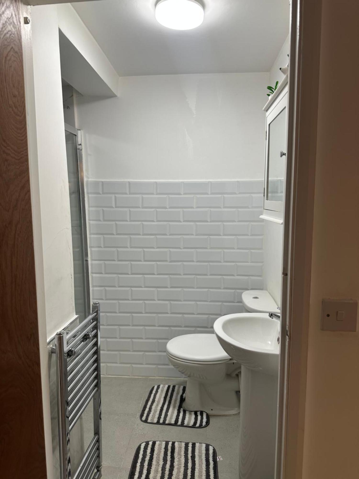 Stylish Studio Flat - Watford Junction - Harry Potter Екстериор снимка