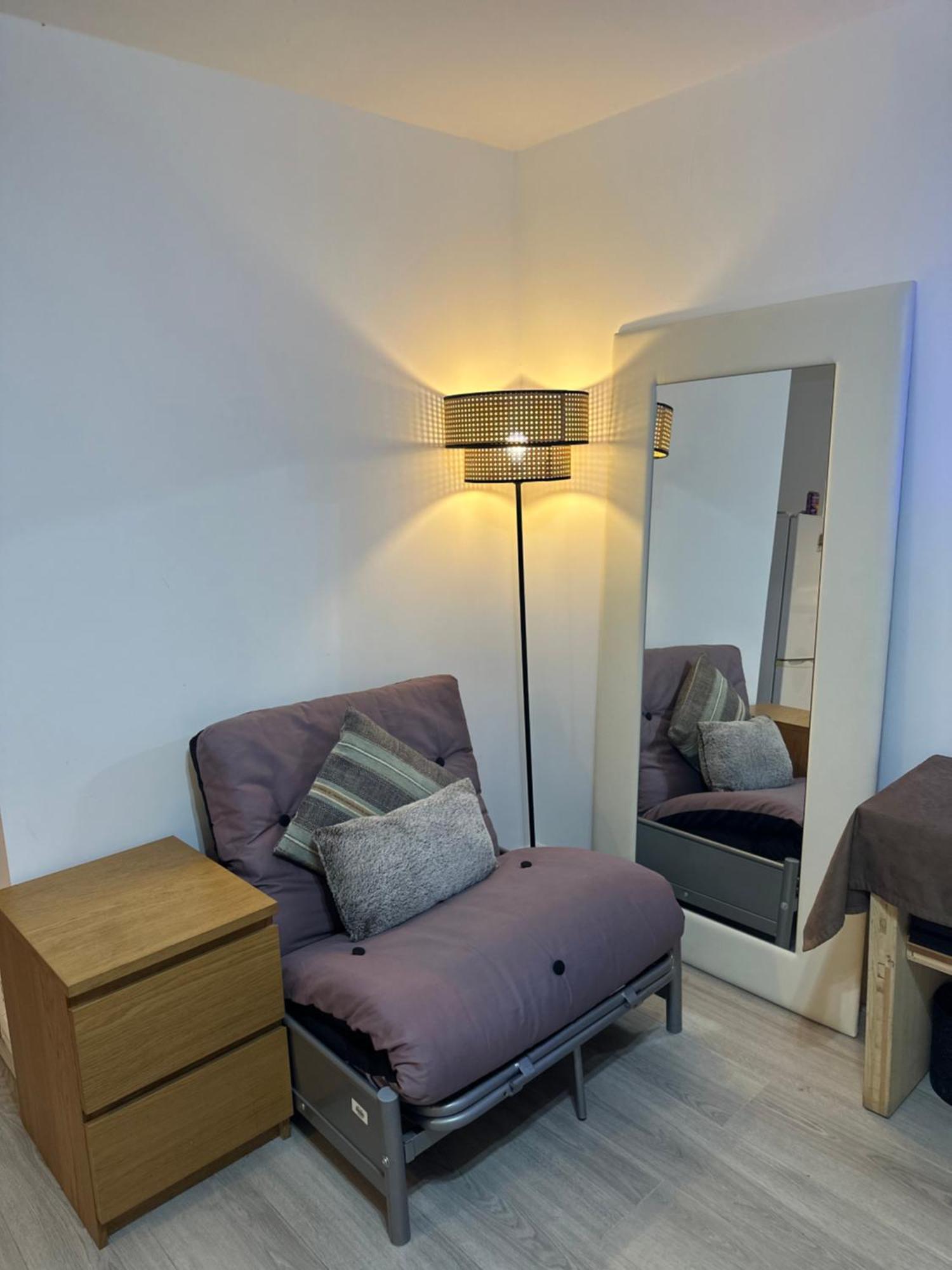 Stylish Studio Flat - Watford Junction - Harry Potter Екстериор снимка